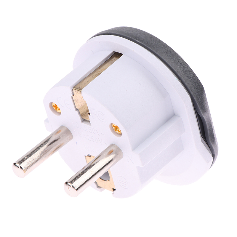 Adattatore da Viaggio Universa - Home Office Uk recensione e prezzo